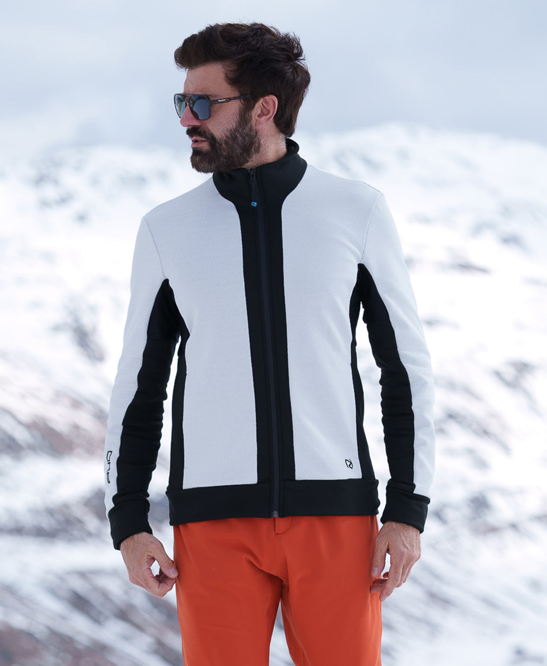 NEW SQUADRA FLEECE MAN – DKB Sport